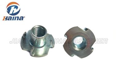 Mạ kẽm Haina Chốt tùy chỉnh Đầu vuông Gr 4,8 Tee Nut / T Nut với 4 ngạnh