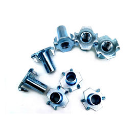 4,8 / 8,8 Thép carbon mạ kẽm / HDG T Nut Four Claw Nut DIN1624